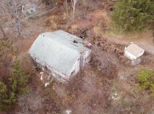 6 Dean Rd, Carmel, NY 10512