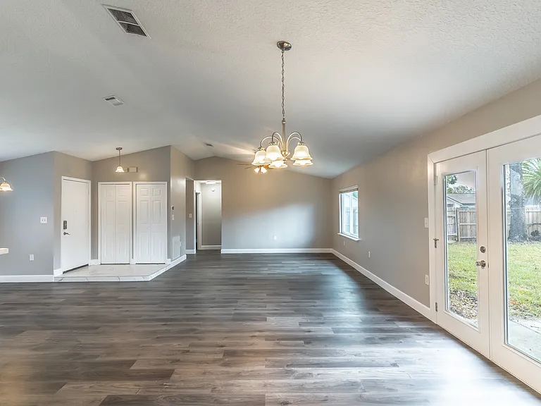 995 Wages Way — Photo 12