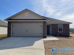 4035 SW Hudson Ct, Decatur, AL 35603