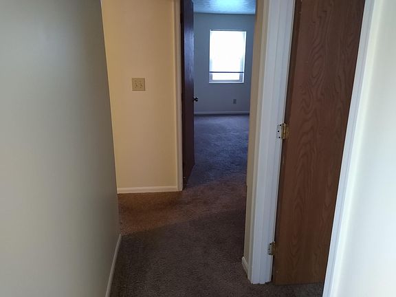 2nd image of 1604 Dayton Ave #4