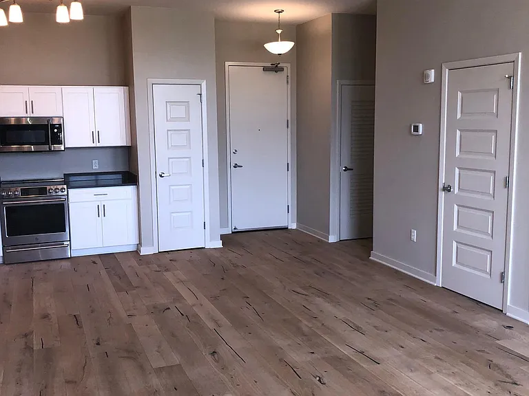3002 Hardy St #205 — Photo 3