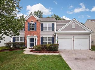 2913 Wheat Meadow Ln, Charlotte, NC 28270