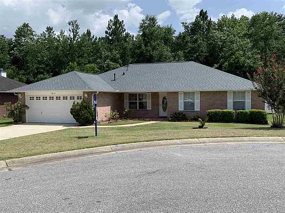 2nd image of 1615 Cedrus Ln