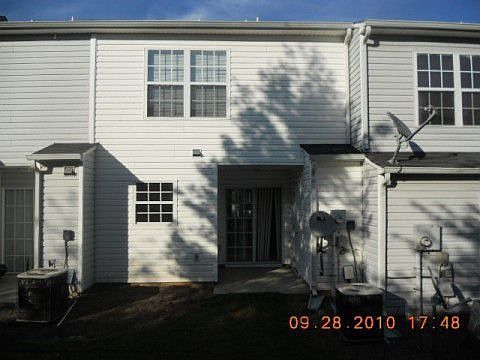 4th image of 6513 Arbor Place Mall Building 13