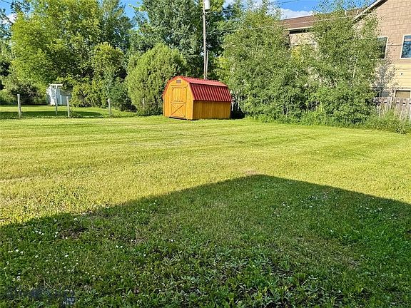 2nd image of 212 Yerger Dr