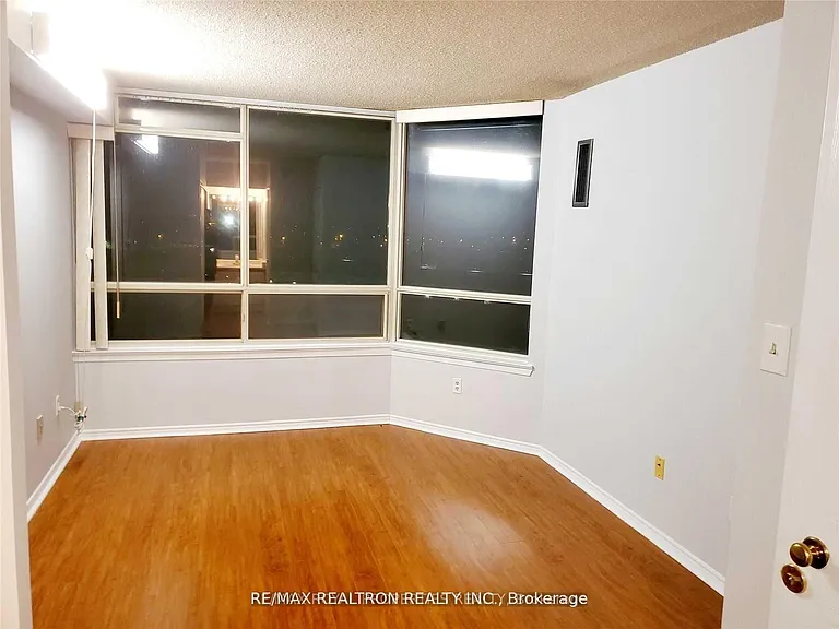 5 Greystone Walk Dr #1106 — Photo 10
