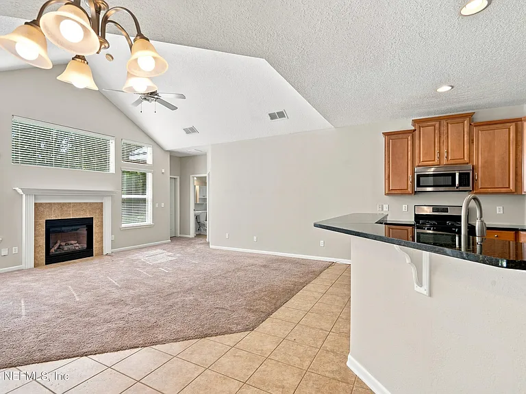 4424 N Alatamaha St — Photo 9