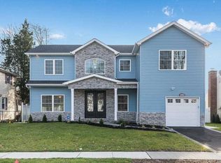 1782 Relyea Dr, Merrick, NY 11566