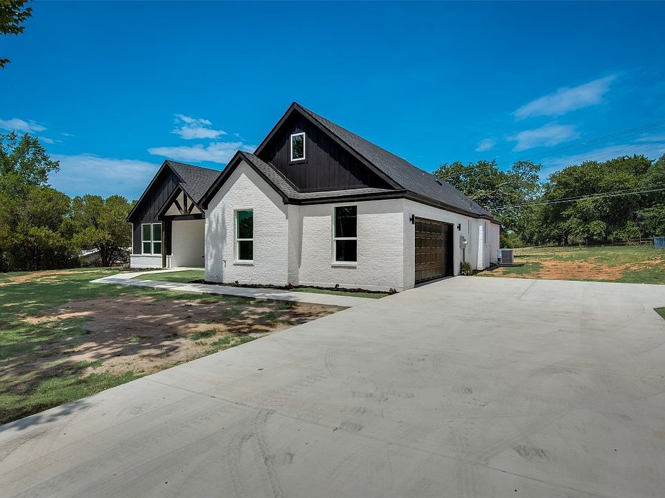 513 Silver Creek Rd, Azle, TX 76020 MLS 20385436 Zillow