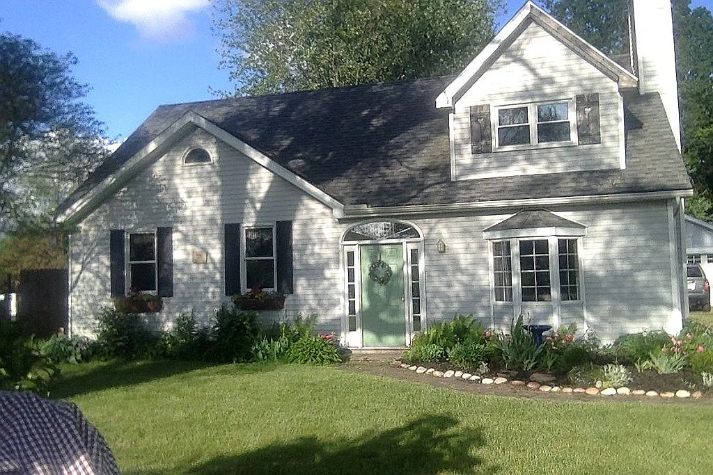 4025 Weckerly Rd photo 1