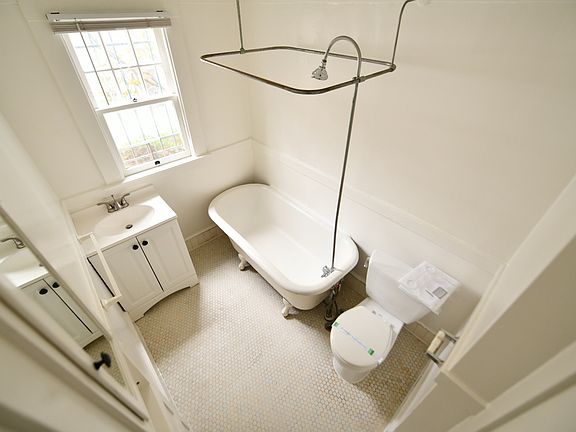 5th image of 742 Rand Ave APT 2