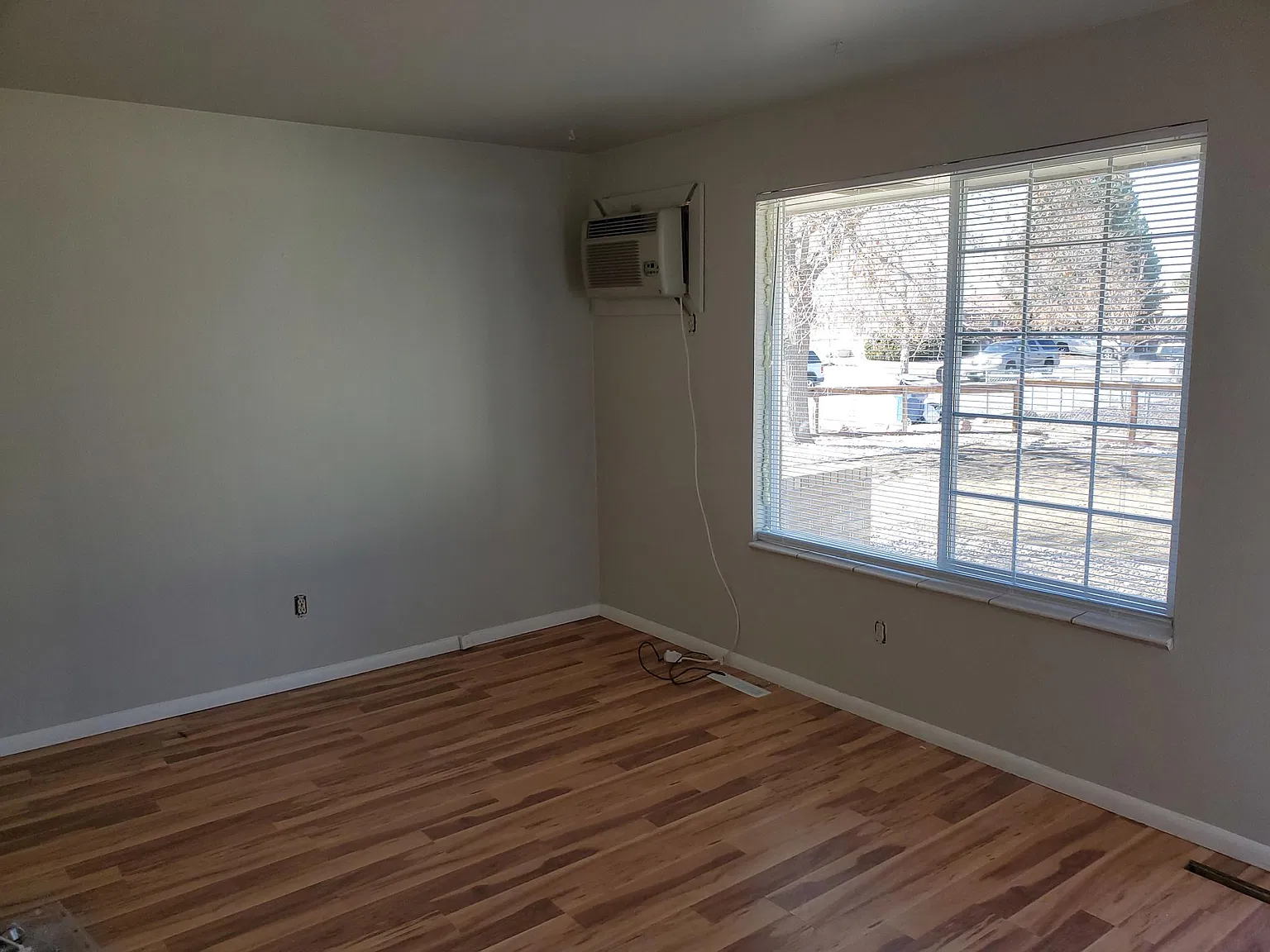 3 bed, 1800 sqft, $1,950 — Photo 4