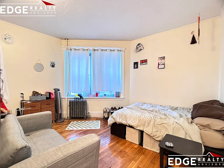 62 Egmont St #1A — Photo 6