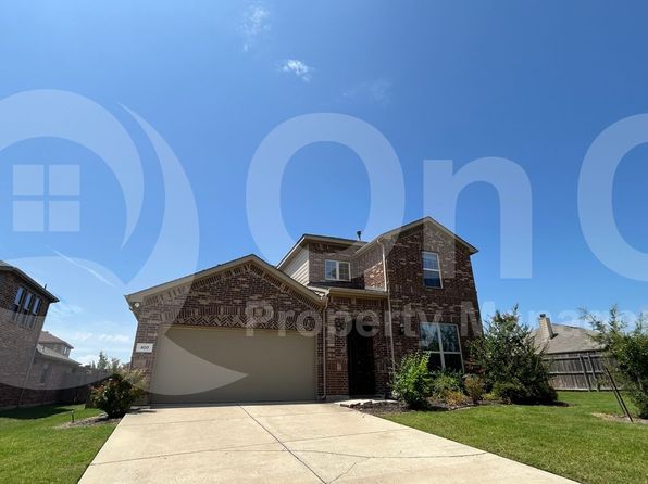 400 Plum Ct