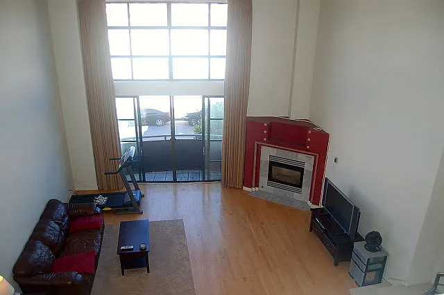 1568 Indiana St #1 — Photo 17