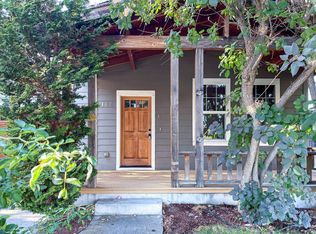 100 Nicoya Pl, Talent, OR 97540