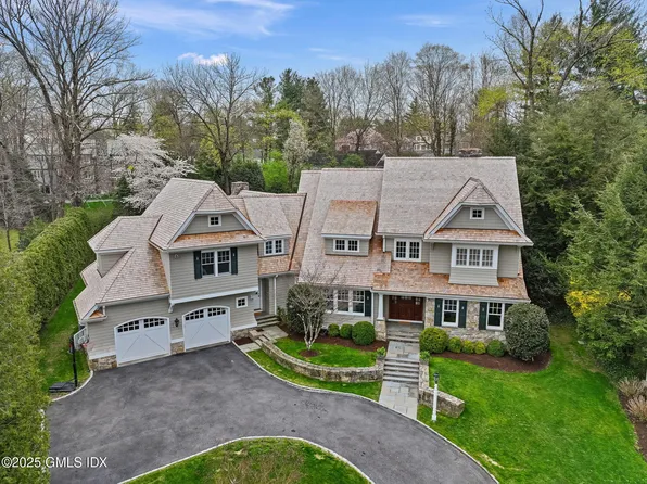 10 Francine Dr, Greenwich, CT 06830