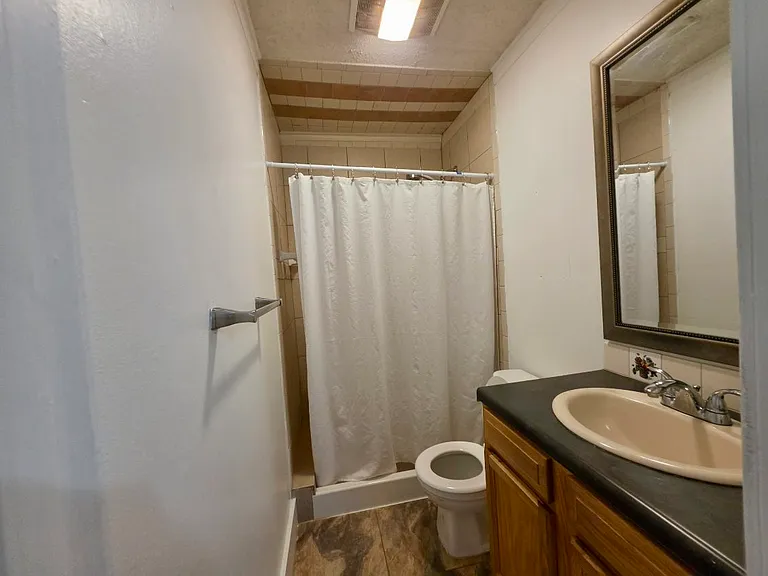 107 Tyler Dr — Photo 11