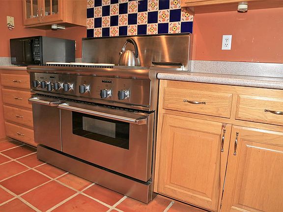 5th image of 4105 Wycliffe Dr