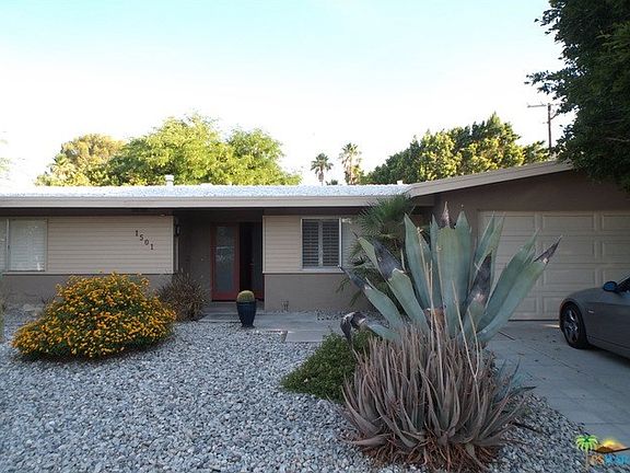 Desert landscaped front