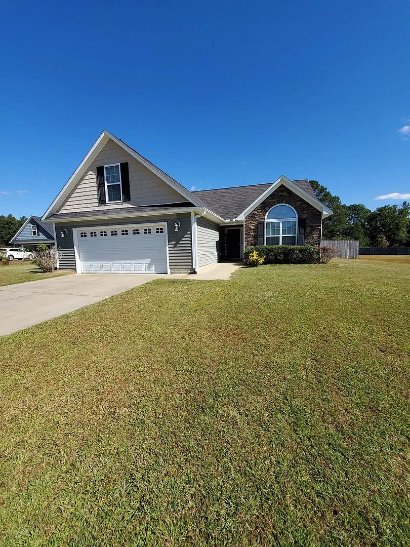 128 Strickland ~ Liberty Chase — Photo 1