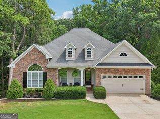 8485 Anchor On Lanier Ct, Gainesville, GA 30506