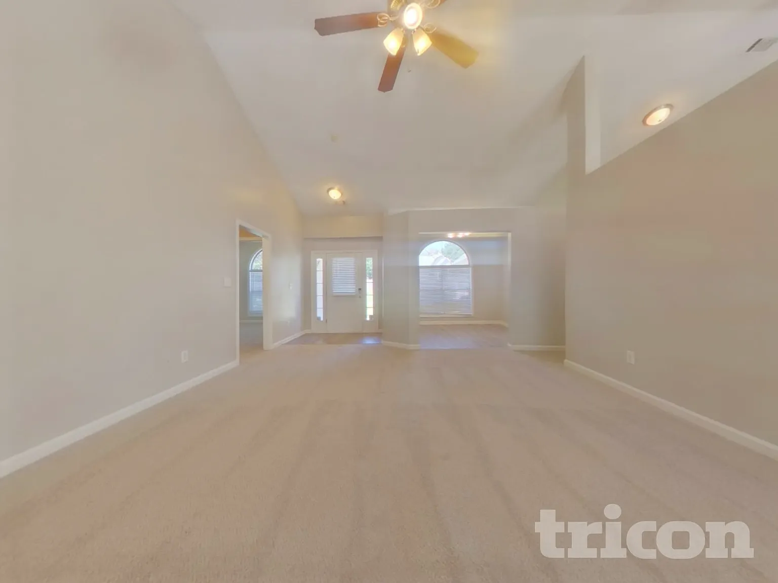 1610 Westfield Court Lawrenceville GA — Photo 2