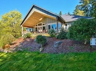 3rd image of 3010 38th Ave NW