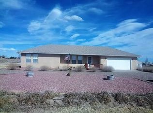 316 Longmont Dr W, Pueblo, CO 81007