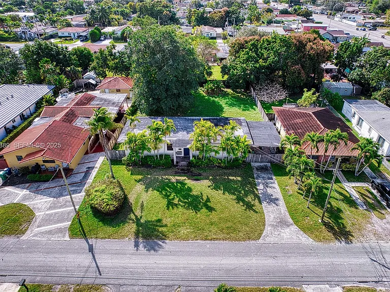 6550 SW 27th St — Photo 14