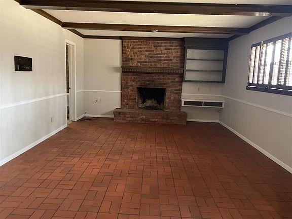 5th image of 1802 Birtcher Dr