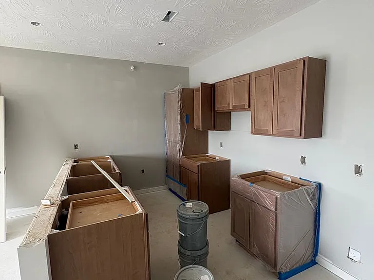 600 Salem Ave SE — Photo 3