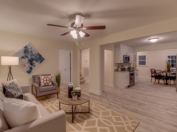4th image of 8039 Chesapeake Blvd