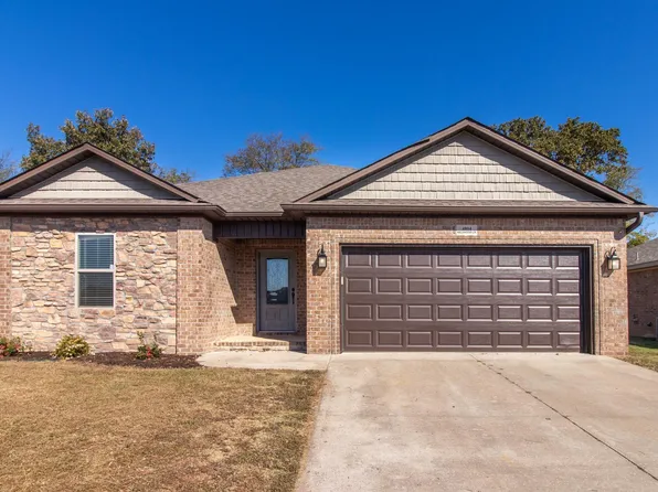 4804 Wildwood Ln, Jonesboro, AR 72405