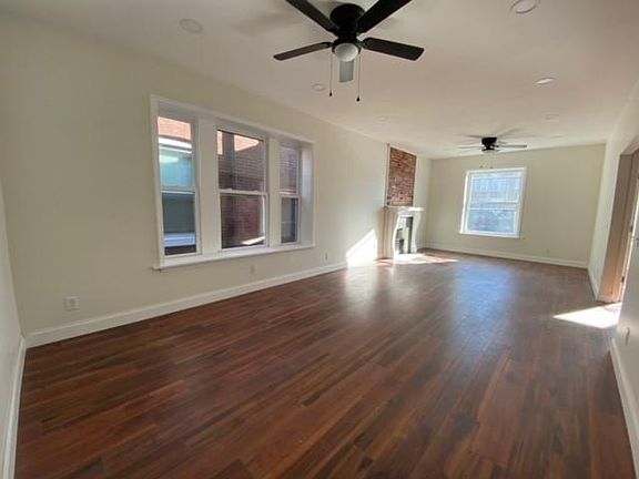 2nd image of 5885 Washington Ave #B