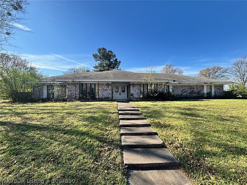 1st image of 10201 Seven Oaks Rd