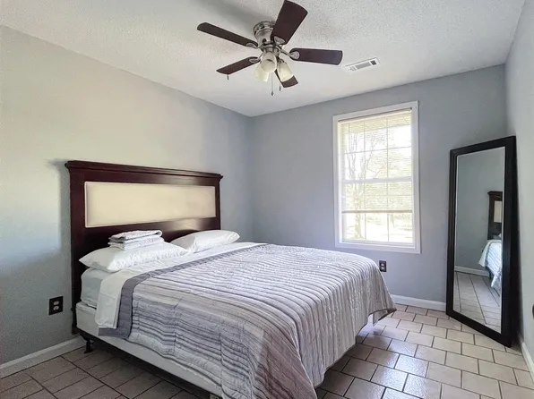 269 Flowers Ln, Salisbury, NC 28146