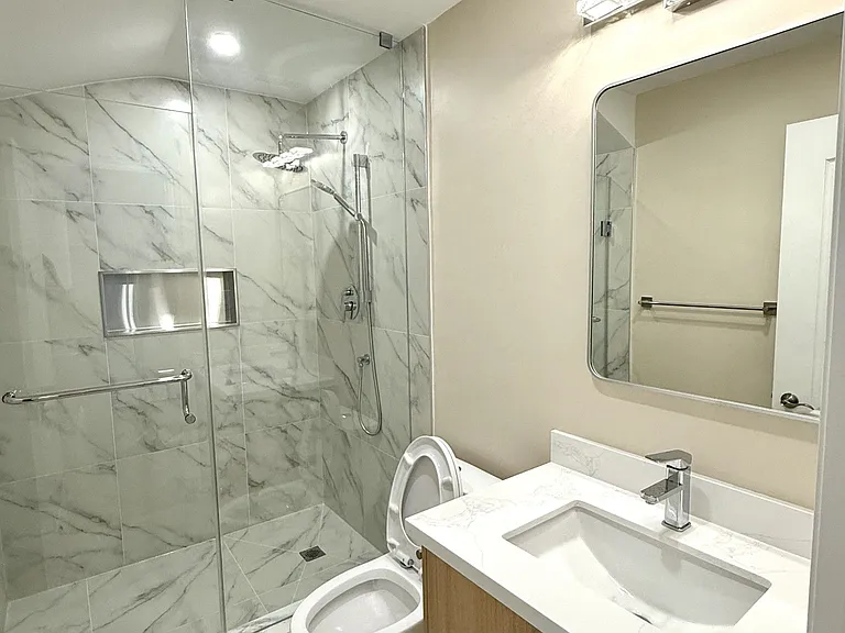 104 Mitchell Pl — Photo 3
