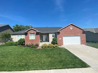 1486 Augusta Dr, Seward, NE 68434