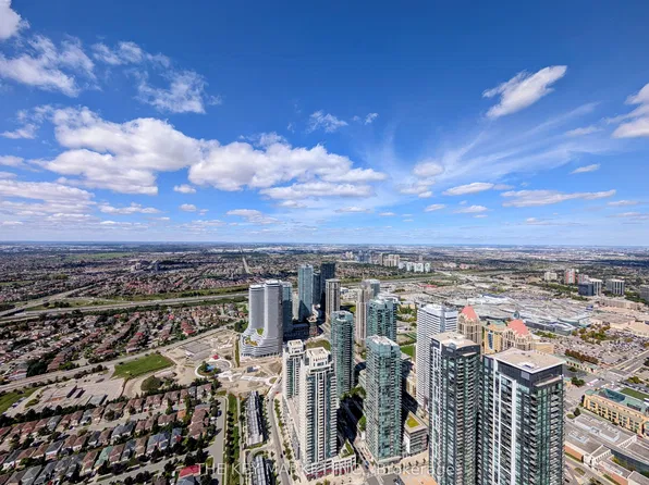 448 Burnhamthorpe Rd W, Mississauga, ON