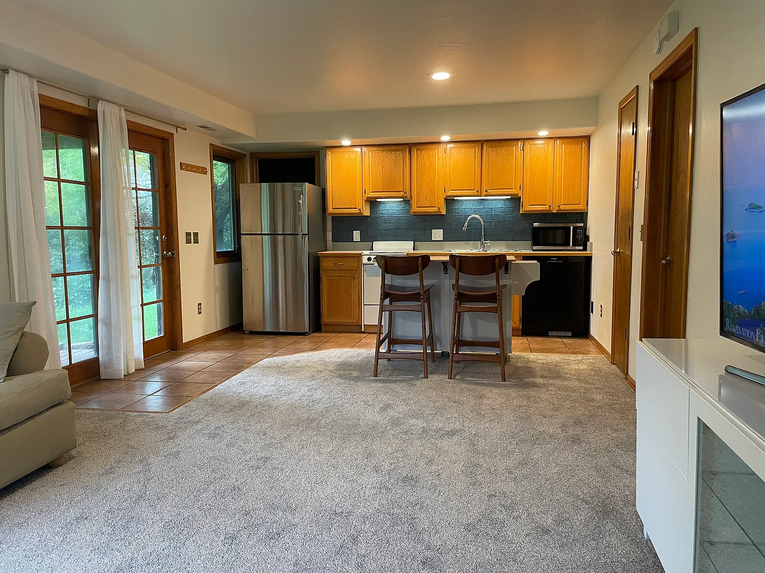 51 Rock Ledge Dr — Photo 1