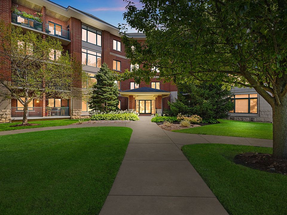 1st image of 855 E 22nd St APT 214