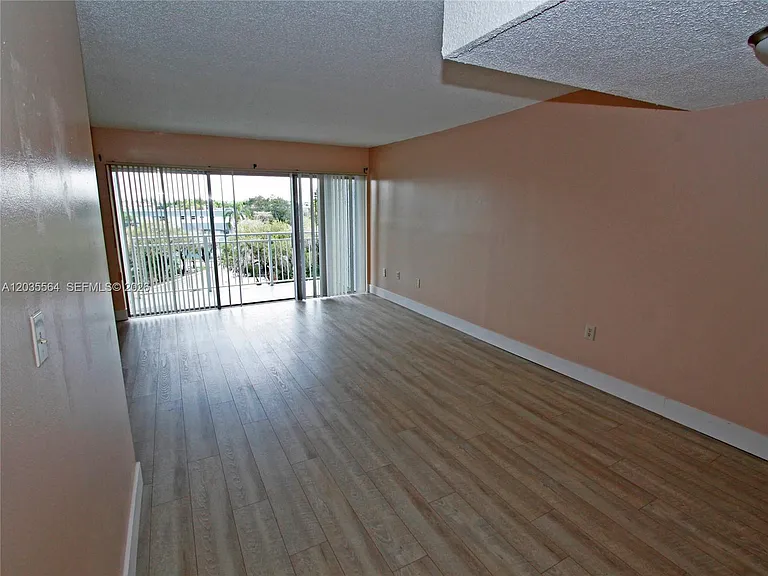 9351 Fontainebleau Blvd #B403 — Photo 5