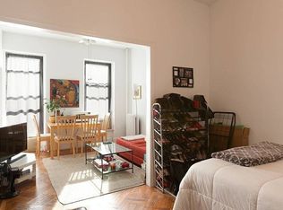 830 Union St APT 3R, Brooklyn, NY 11215