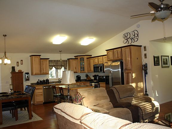 5th image of 1824 Osborn Ct