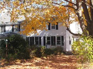 296 Ridge Rd, Middletown, CT 06457