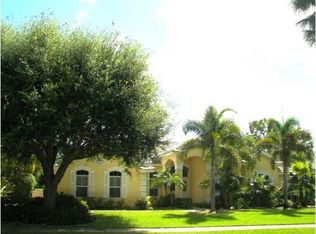 25021 Goldcrest Dr, Bonita Springs, FL 34134