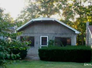 203 Lee Farm Dr, Southbury, CT 06488