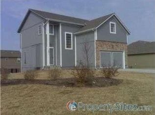 16916 Meadow Creek Ct, Belton, MO 64012