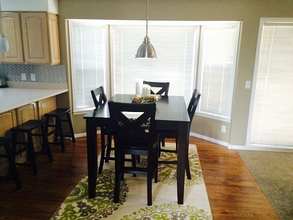 3rd image of 1383 E Farm Meadow Ln